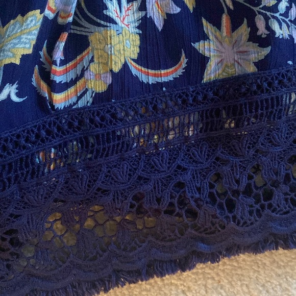 Falls creek size small dress - Picture 9 of 10